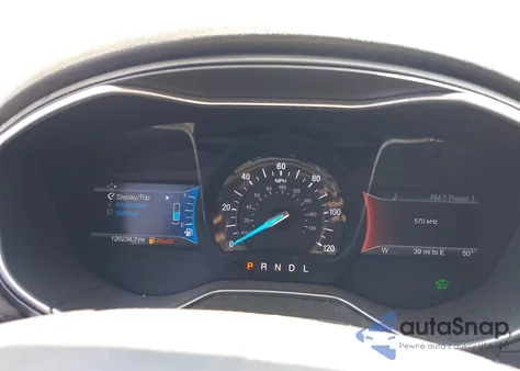 2016 Ford Fusion Hybrid Titanium from USA, damaged, VIN 3FA6P0RUXGR281509